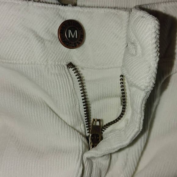*NEW* Max Studios Ladies White Corduroy Straight Leg Pants Size 4 - Picture 3 of 10